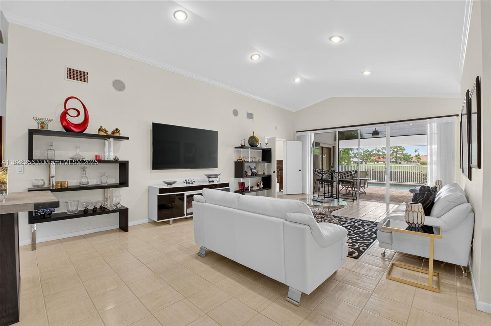 10344 Sunset Bend Dr