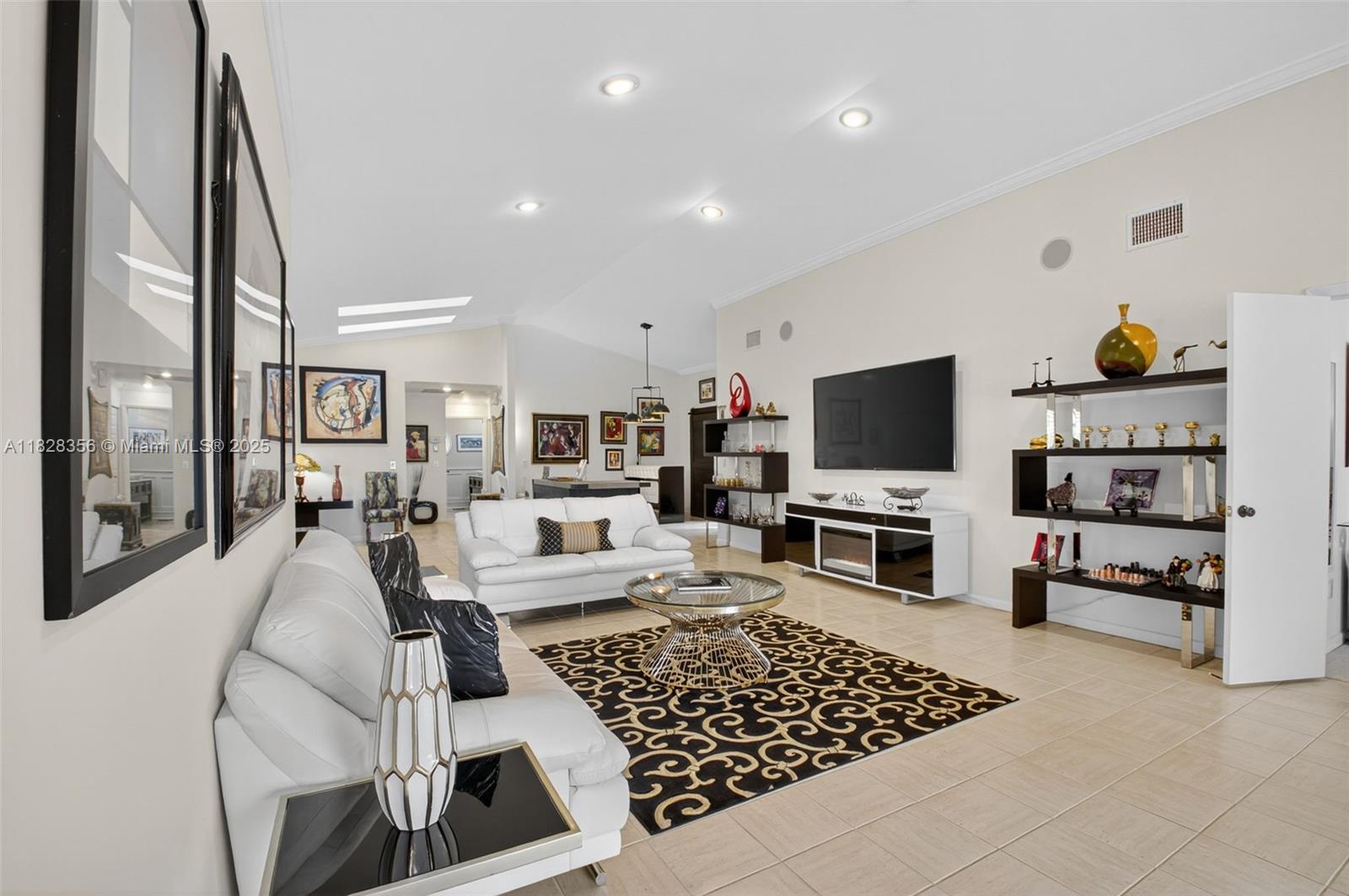 10344 Sunset Bend Dr