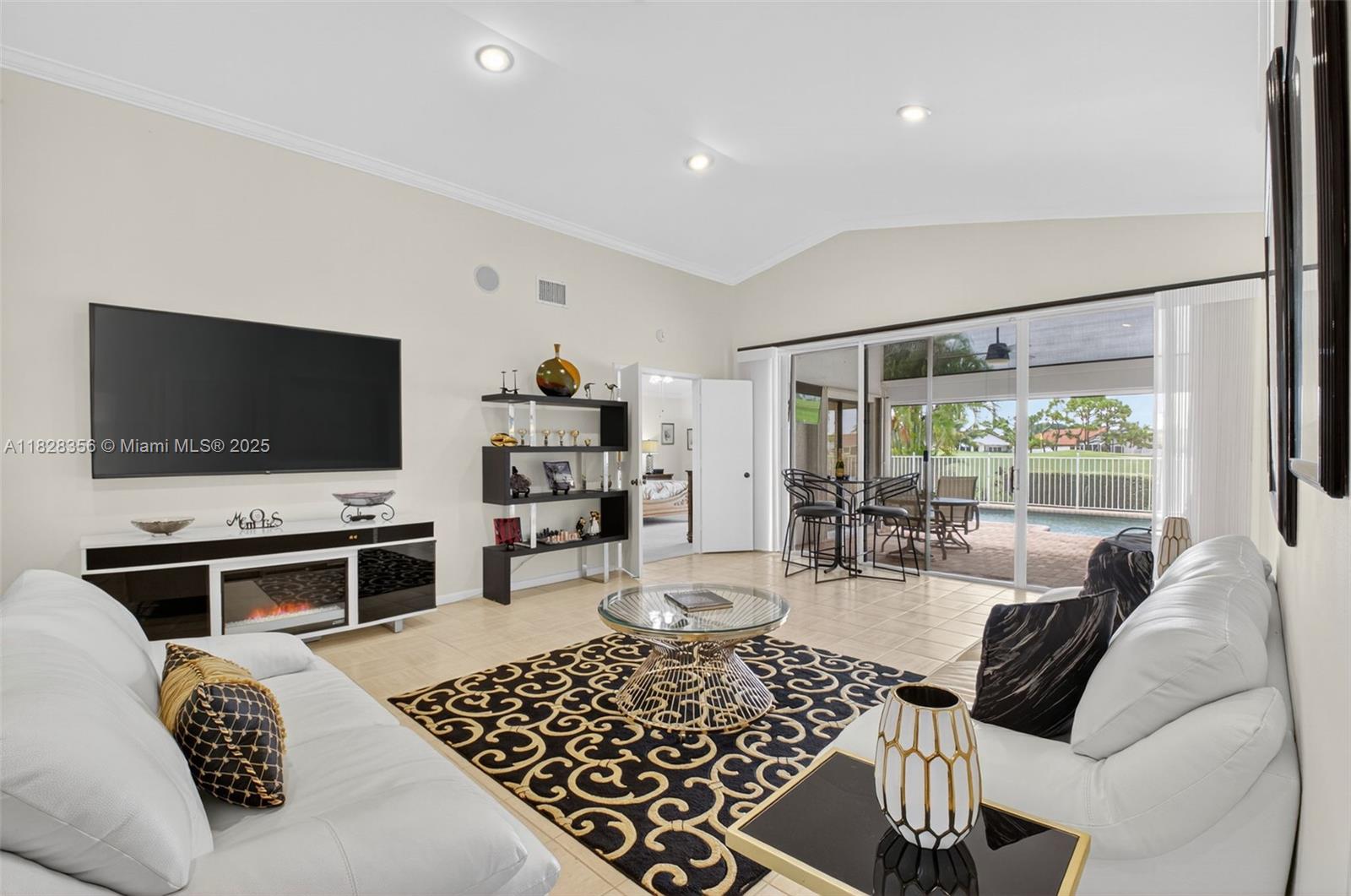 BOCA WOODS COUNTRY CLUB 1 - Residential