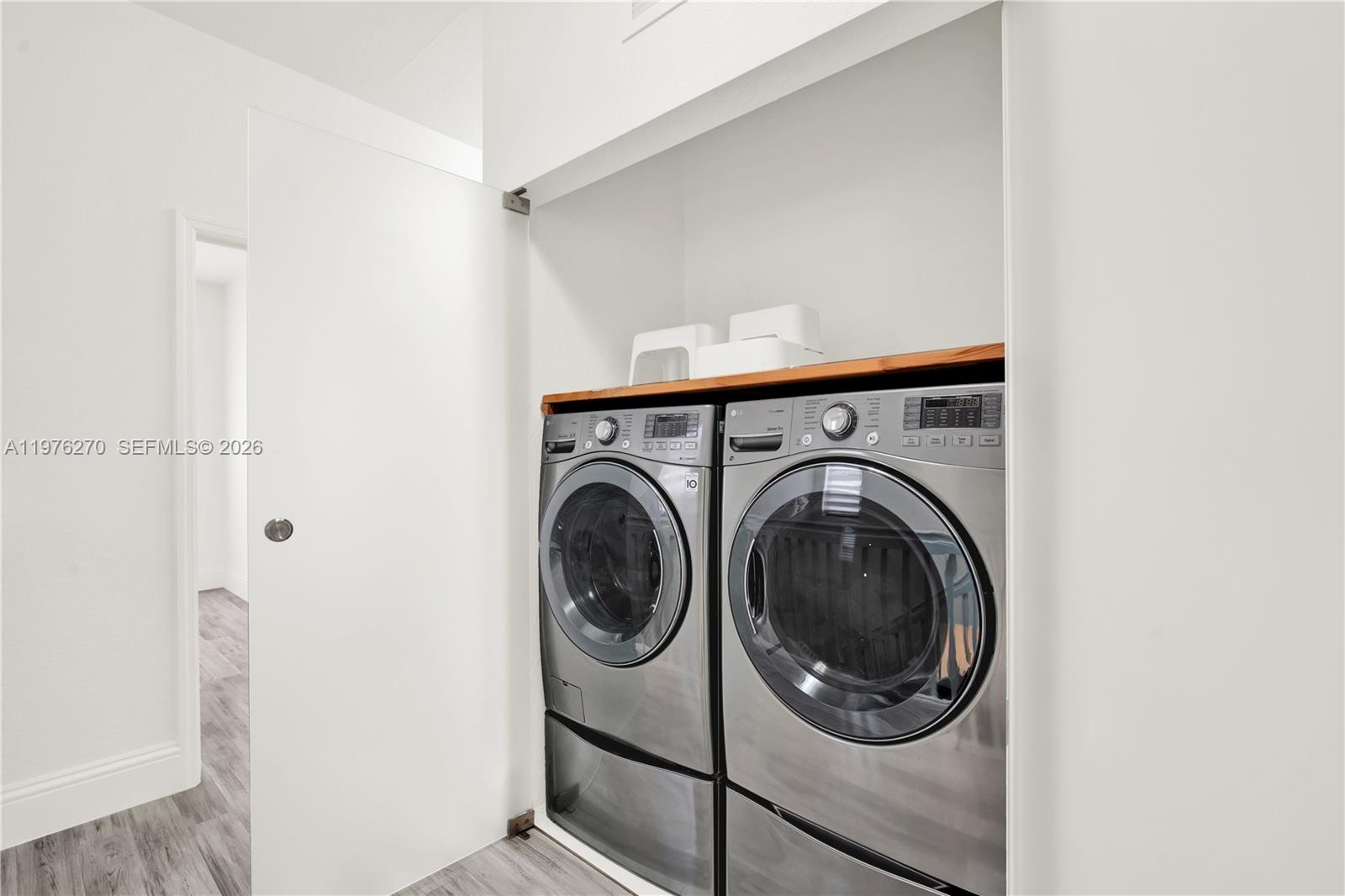 LAKES BY THE BAY FAYE REP - Residential