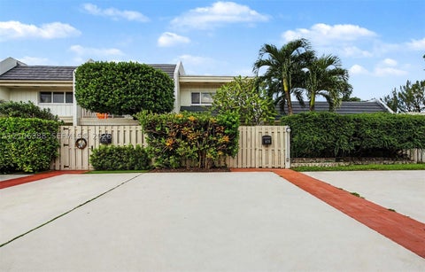 Photo of 8110 SW 82nd Ct, Miami, FL 33143 (MLS # A12106388)