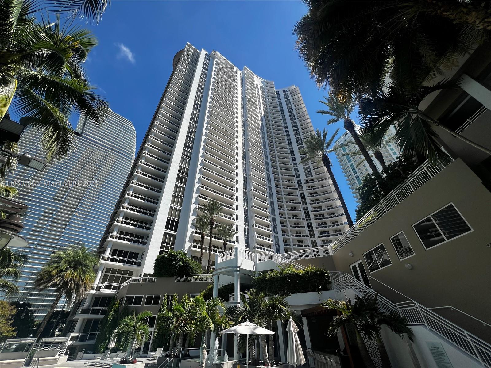 CARBONELL CONDO - Residential Lease