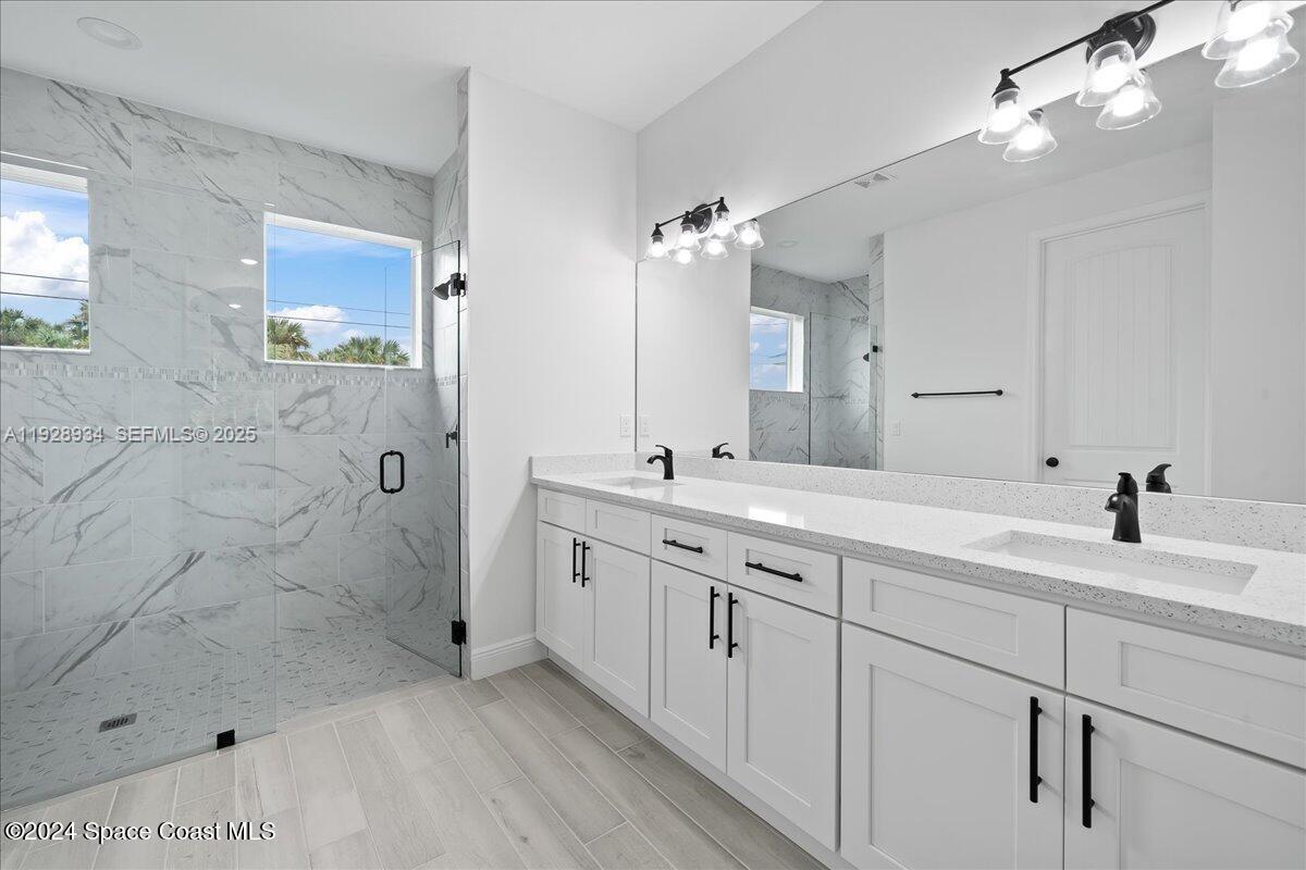 PORT MALABAR UNIT 18 - Residential