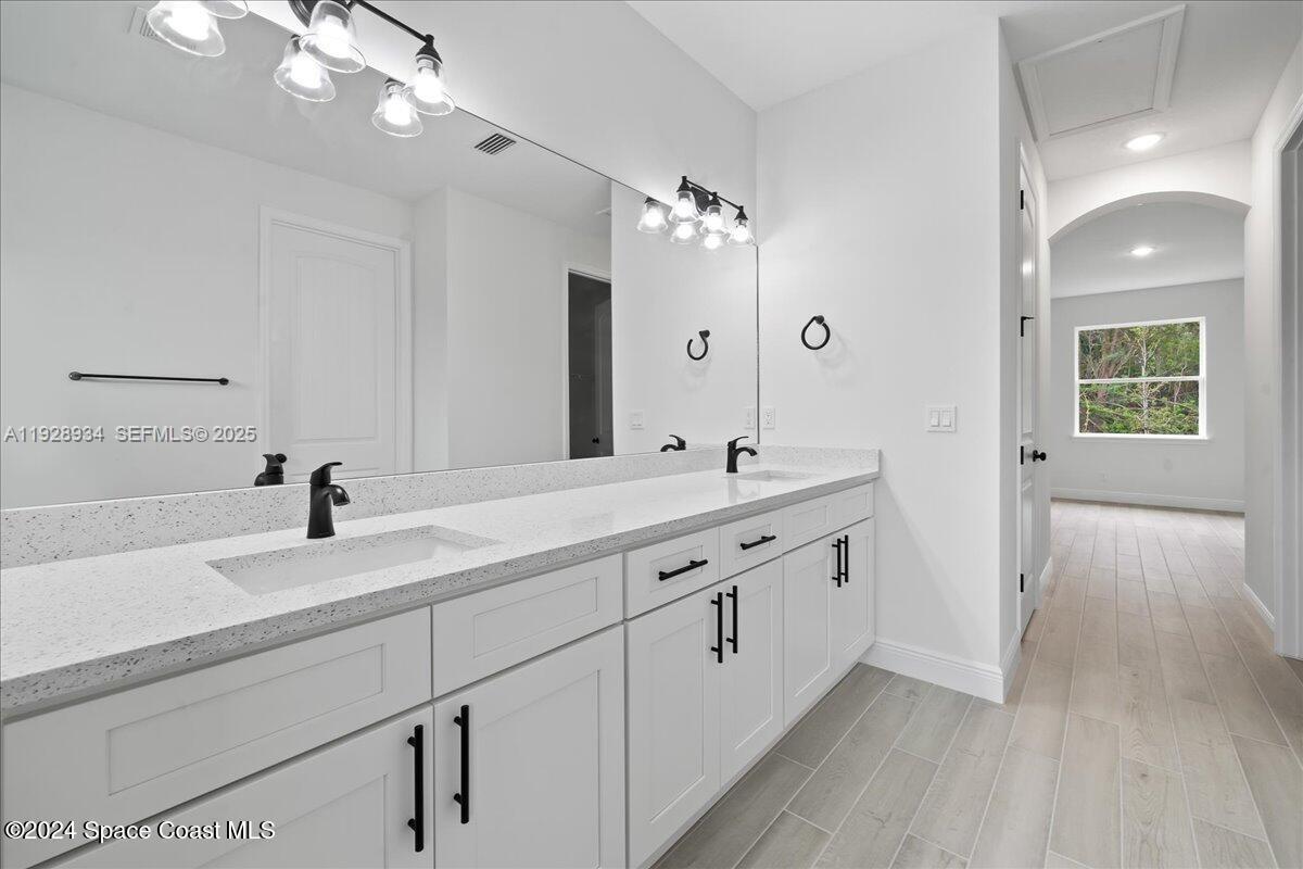 PORT MALABAR UNIT 18 - Residential