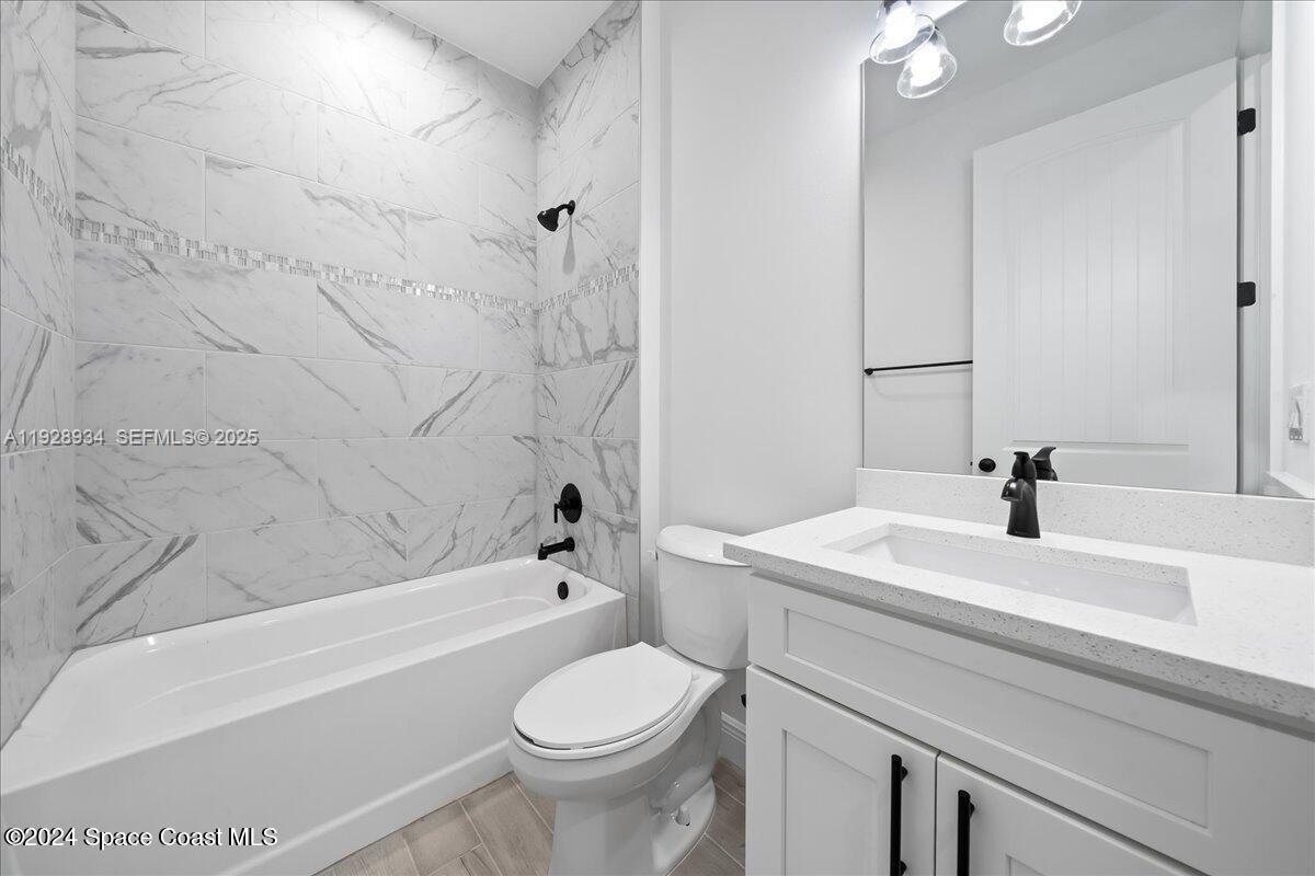 PORT MALABAR UNIT 18 - Residential