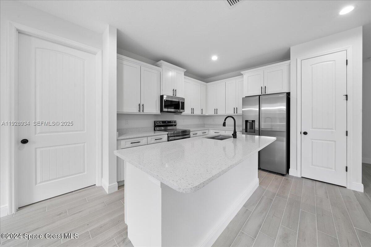 PORT MALABAR UNIT 18 - Residential