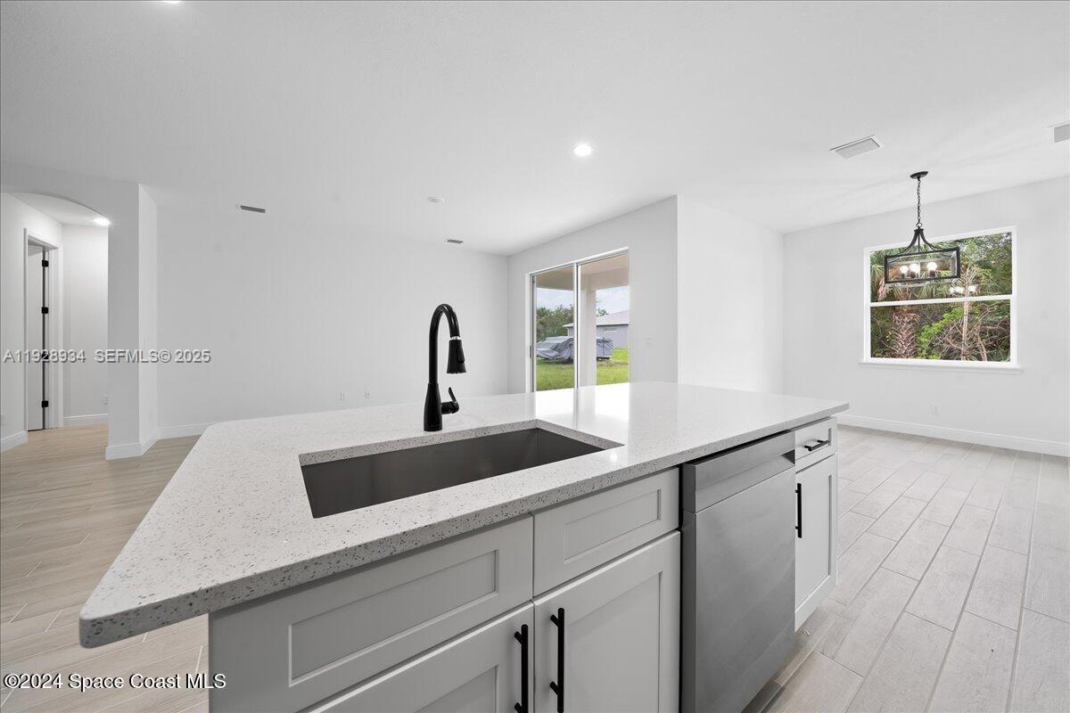 PORT MALABAR UNIT 18 - Residential