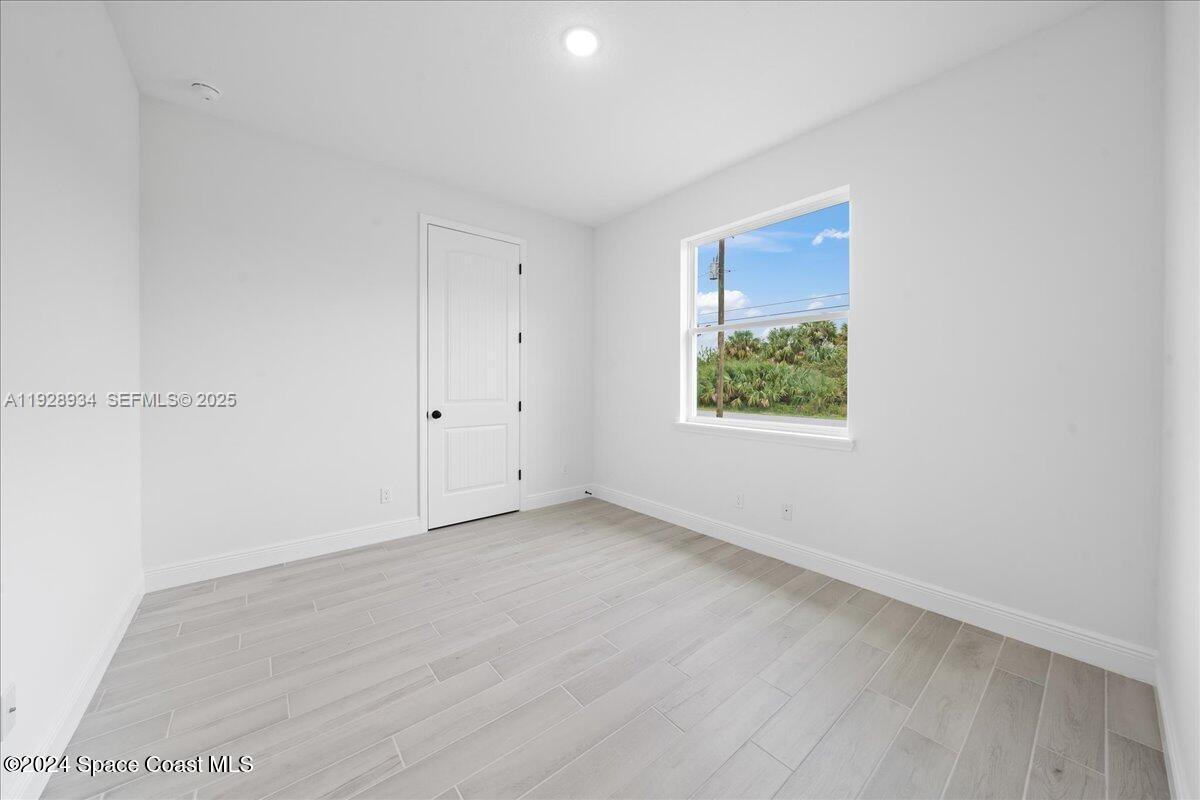 PORT MALABAR UNIT 18 - Residential