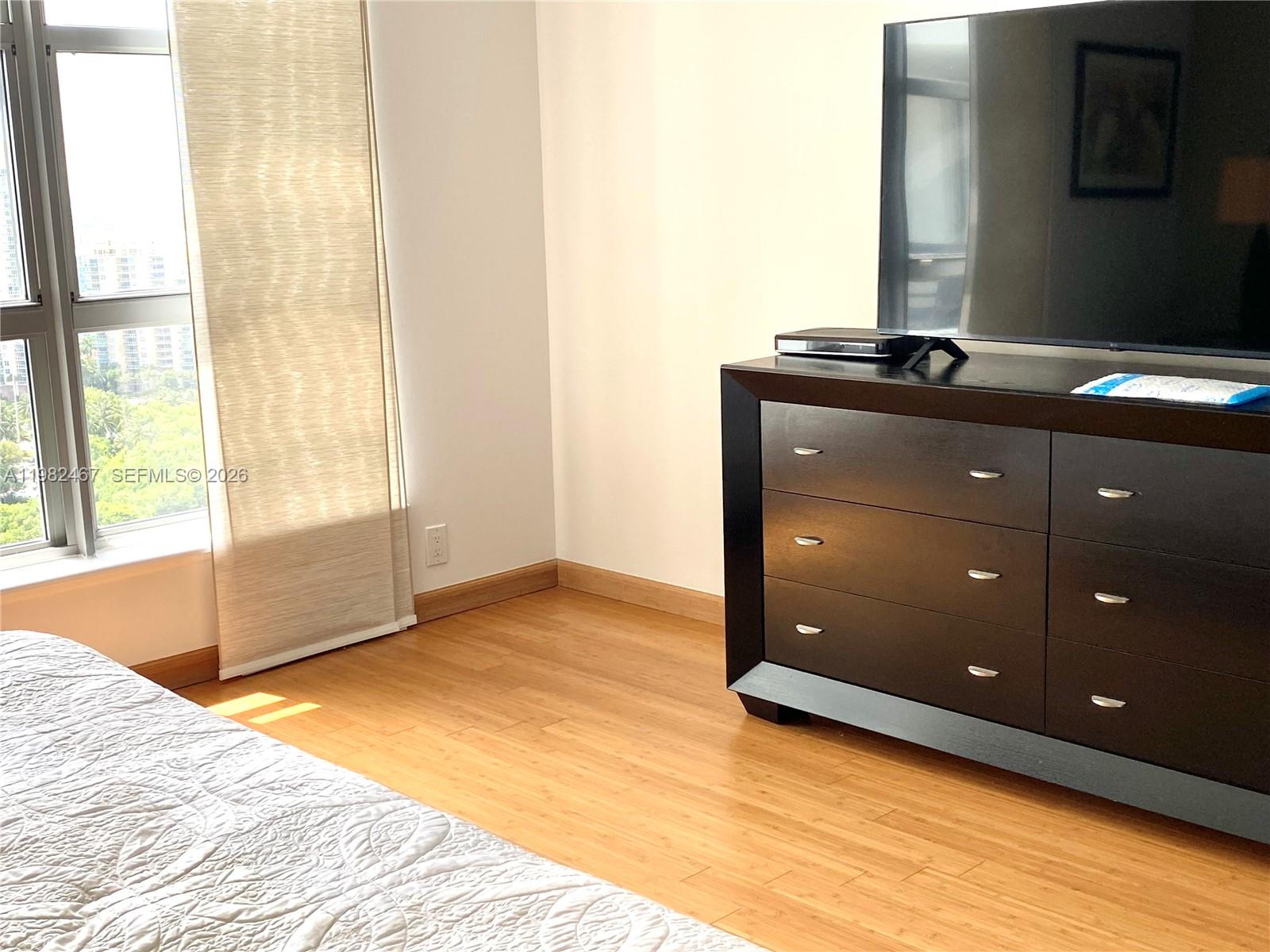 MYSTIC POINTE TOWER 400 C - Residential Lease