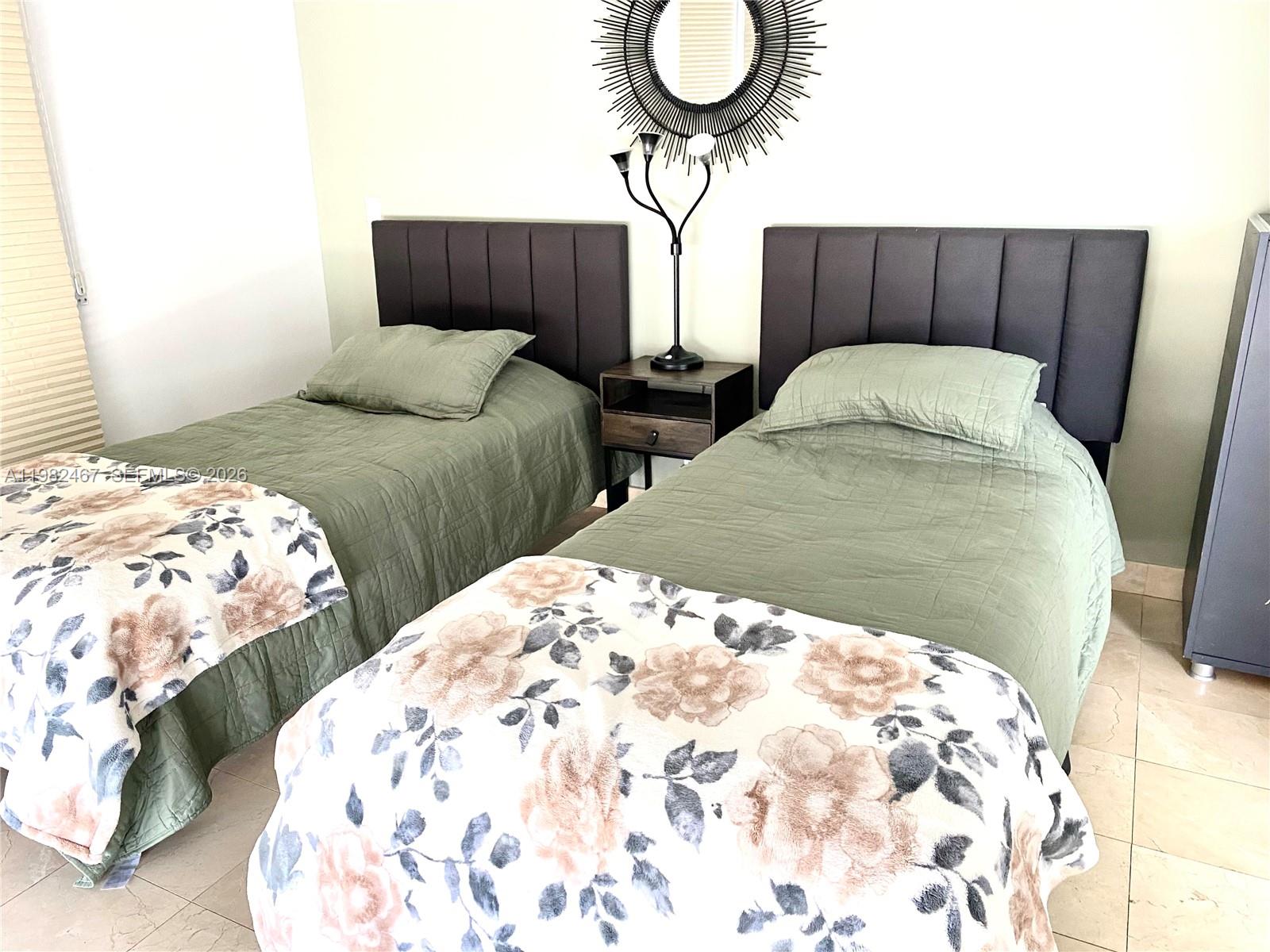 MYSTIC POINTE TOWER 400 C - Residential Lease