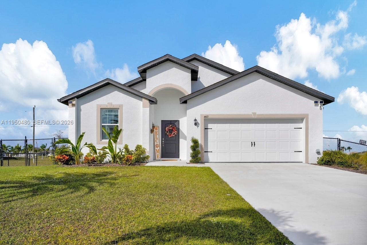 CAPE CORAL - Residential