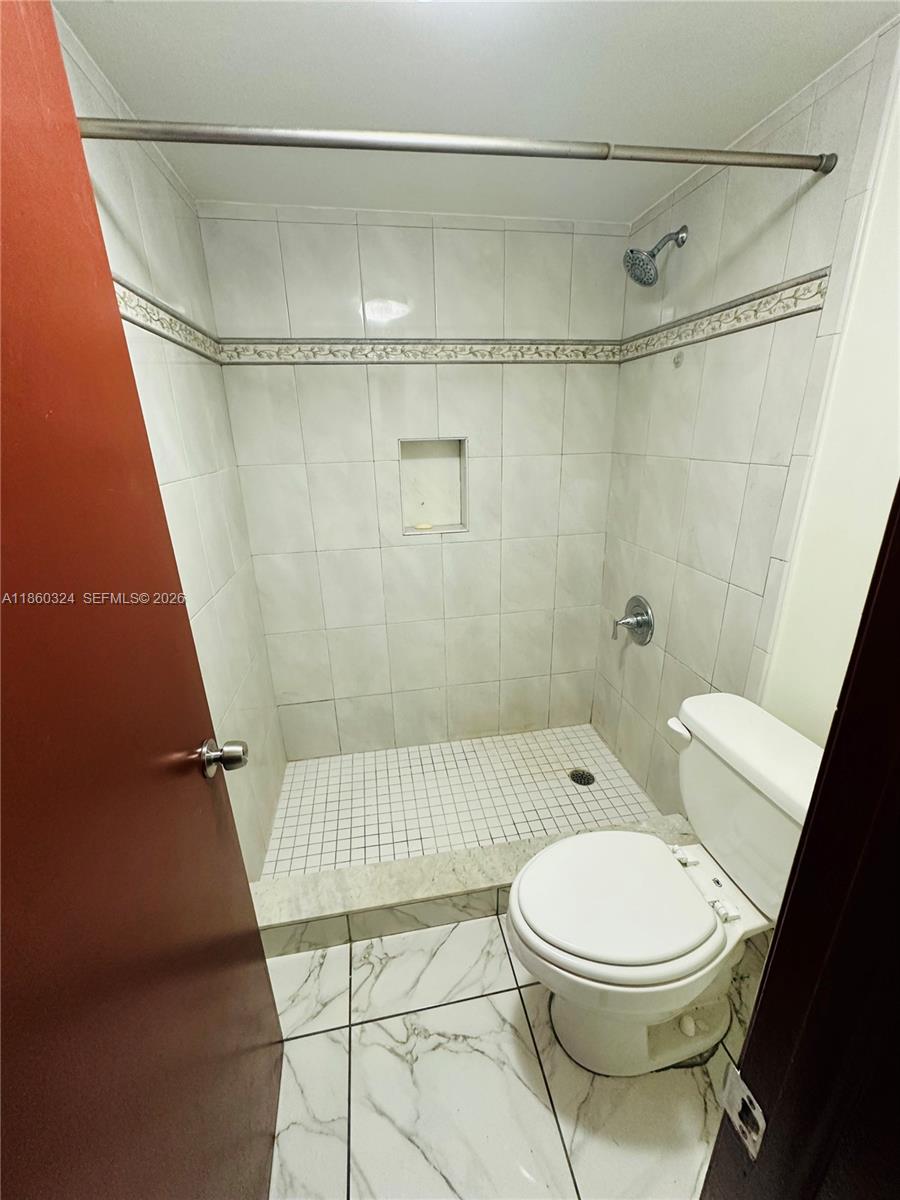 EMERALD ISLES WEST PHASE - Residential