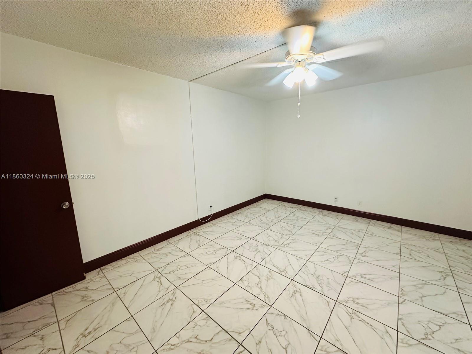 EMERALD ISLES WEST PHASE - Residential