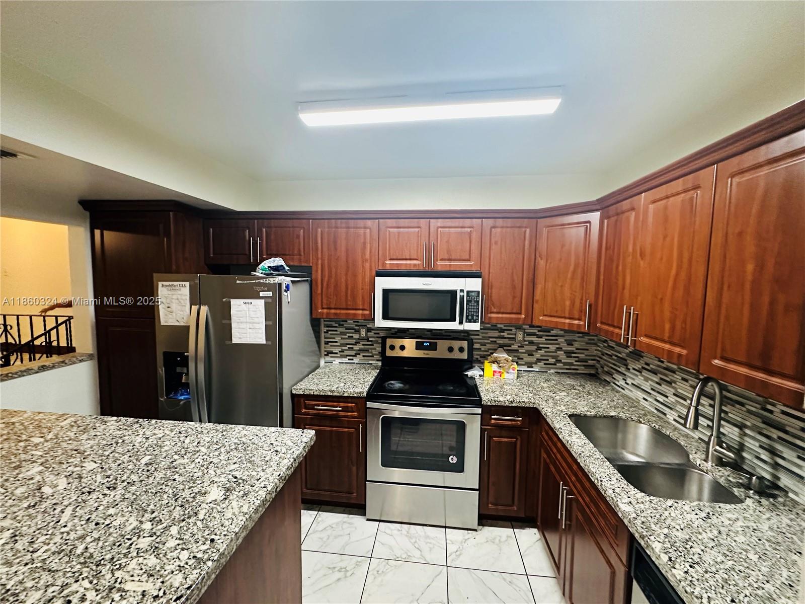4850 SW 63rd Ter 323