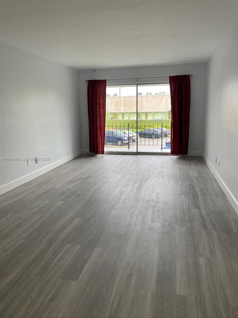 CASA GRANADA CONDO - Residential