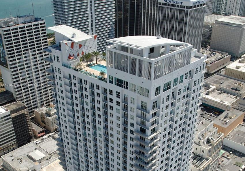 Property for Sale at 133 Ne 2nd Ave 1905, Miami, Broward County, Florida - Bedrooms: 1 
Bathrooms: 1  - $335,000