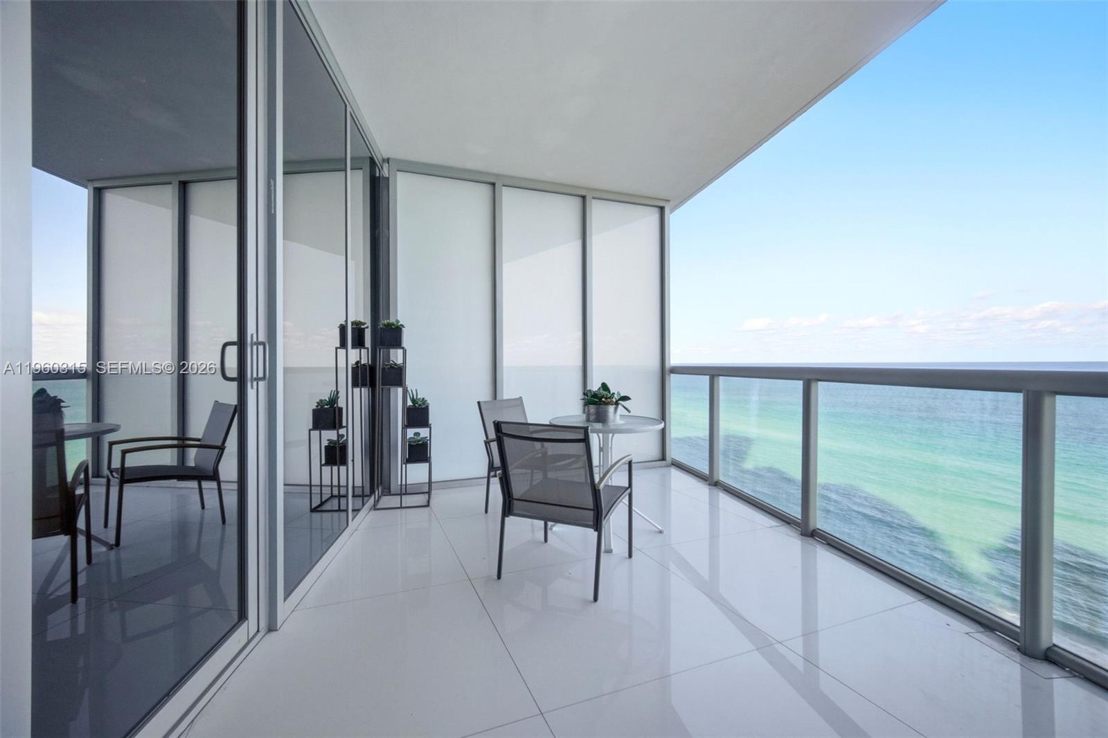 JADE OCEAN CONDO - Residential