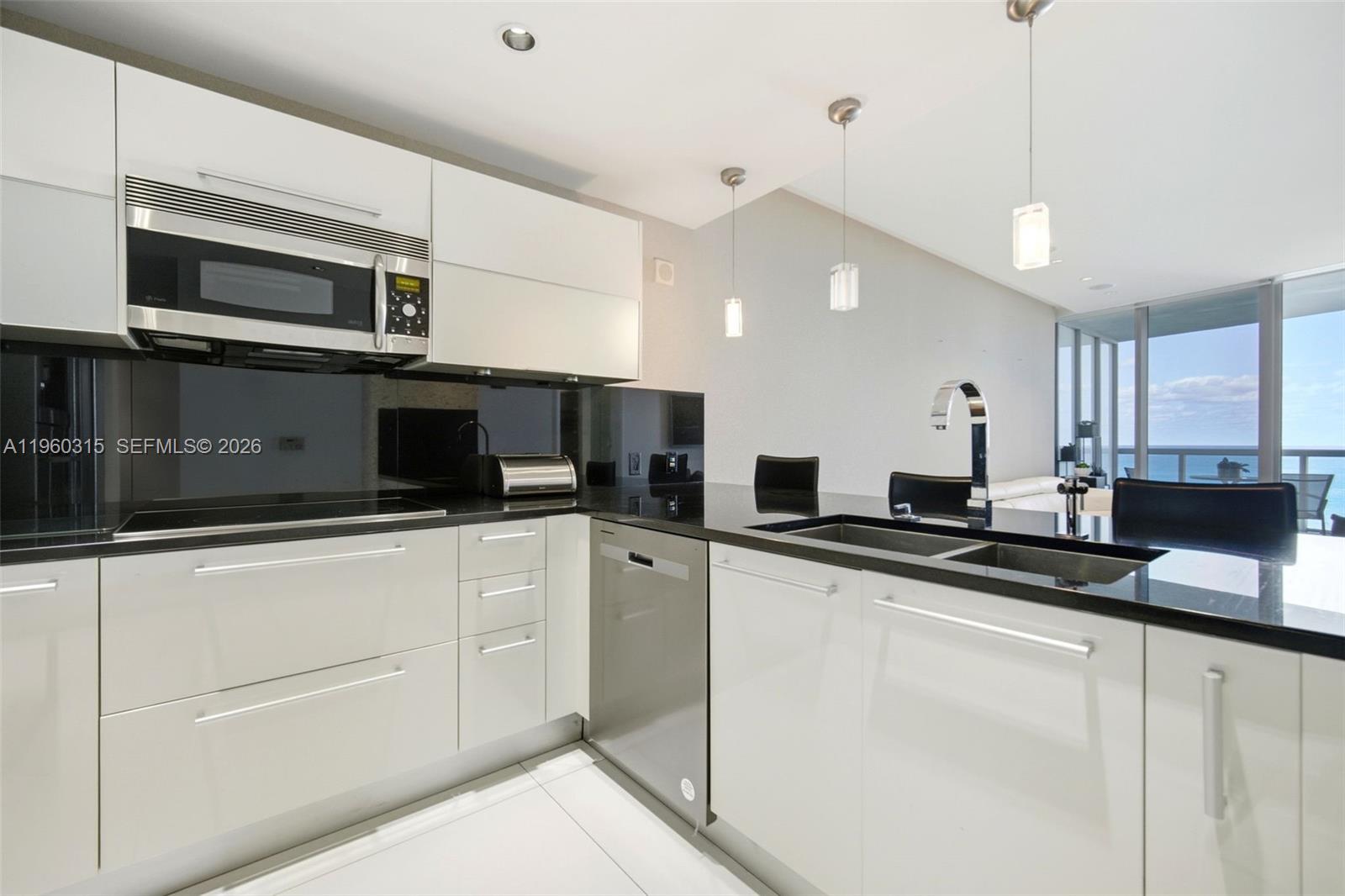 JADE OCEAN CONDO - Residential