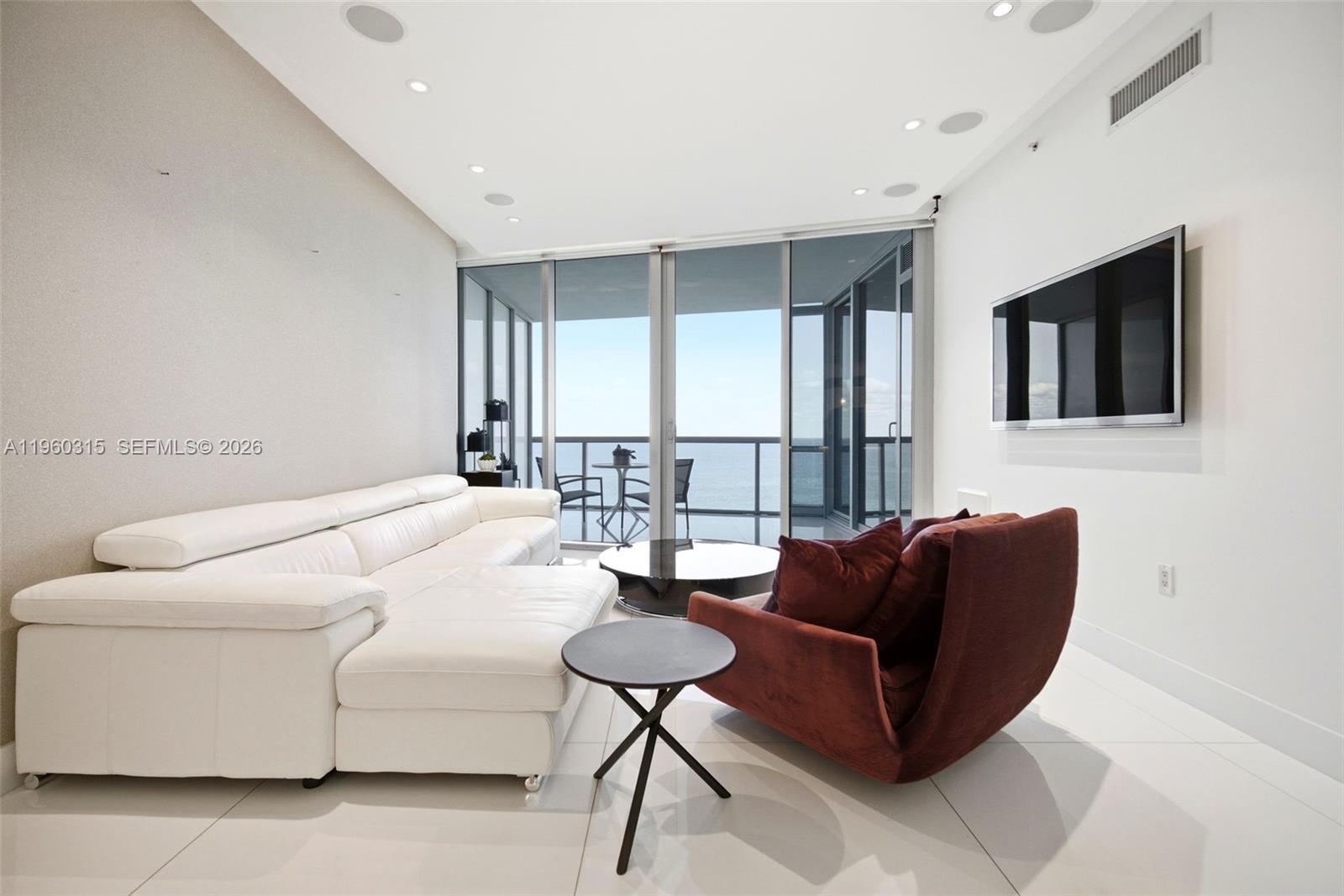 JADE OCEAN CONDO - Residential