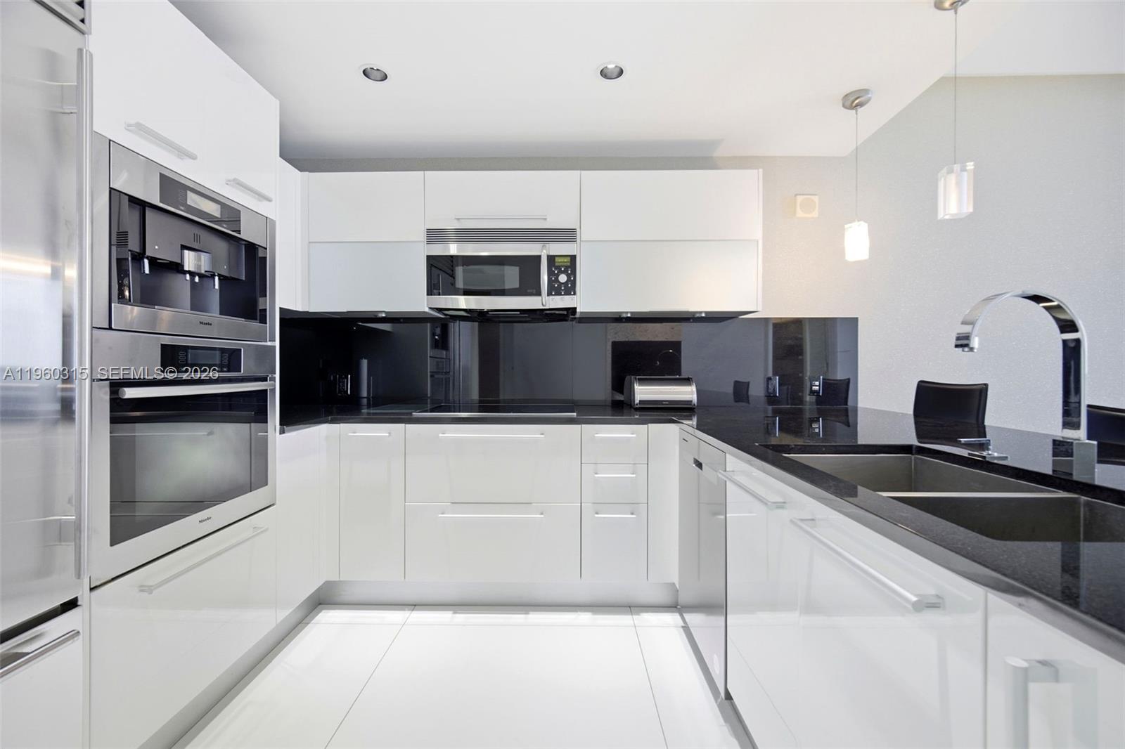 JADE OCEAN CONDO - Residential