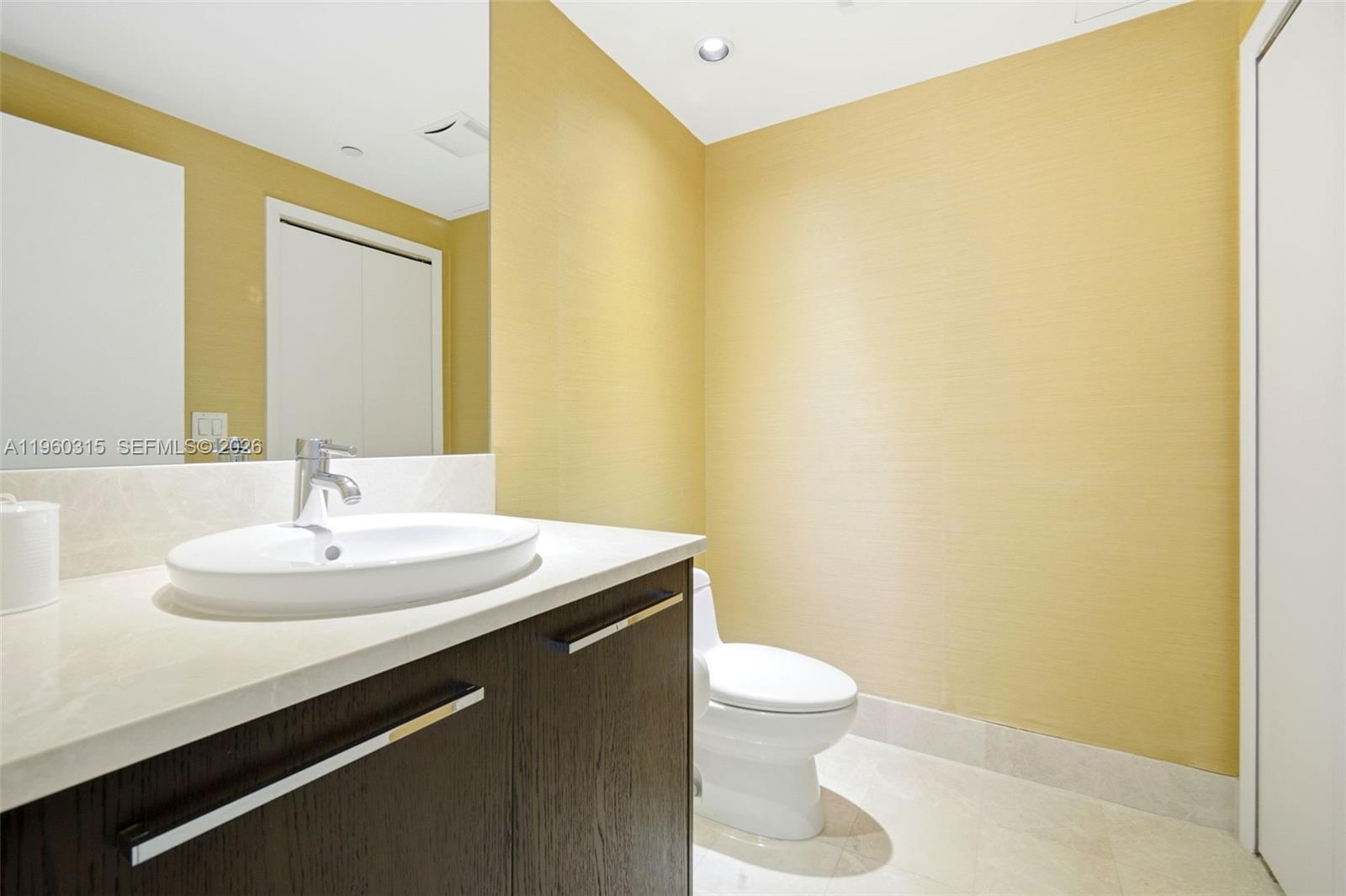 JADE OCEAN CONDO - Residential