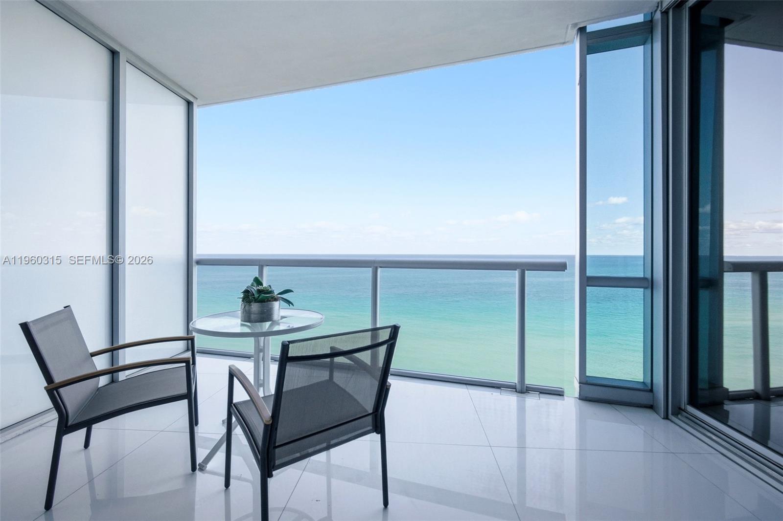 JADE OCEAN CONDO - Residential