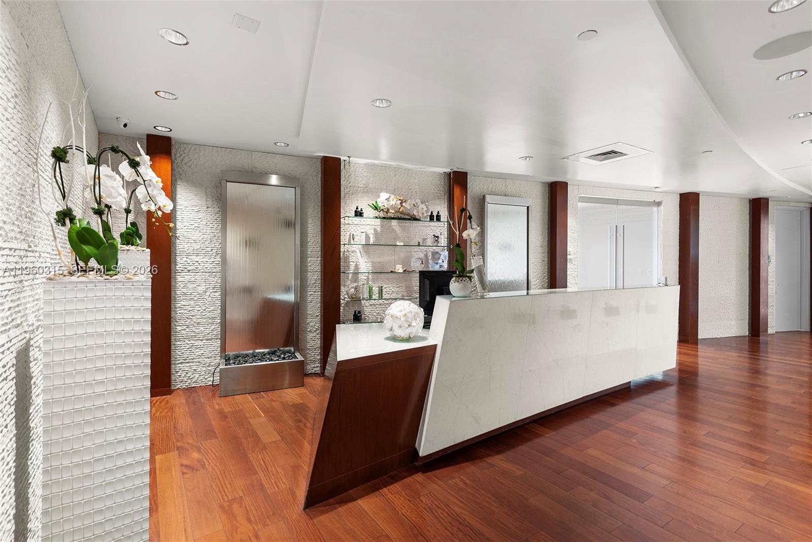 JADE OCEAN CONDO - Residential