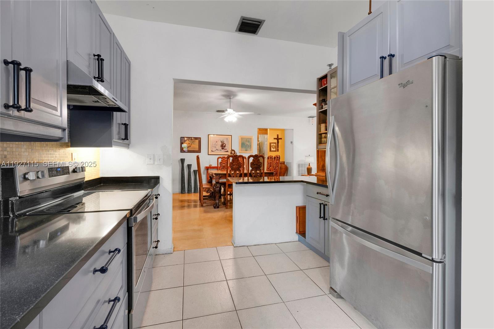 POINCIANNA MANOR SEC 4 - Residential