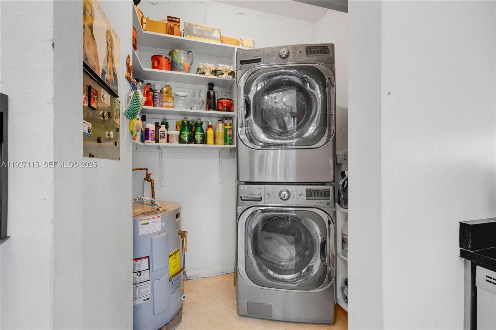 POINCIANNA MANOR SEC 4 - Residential