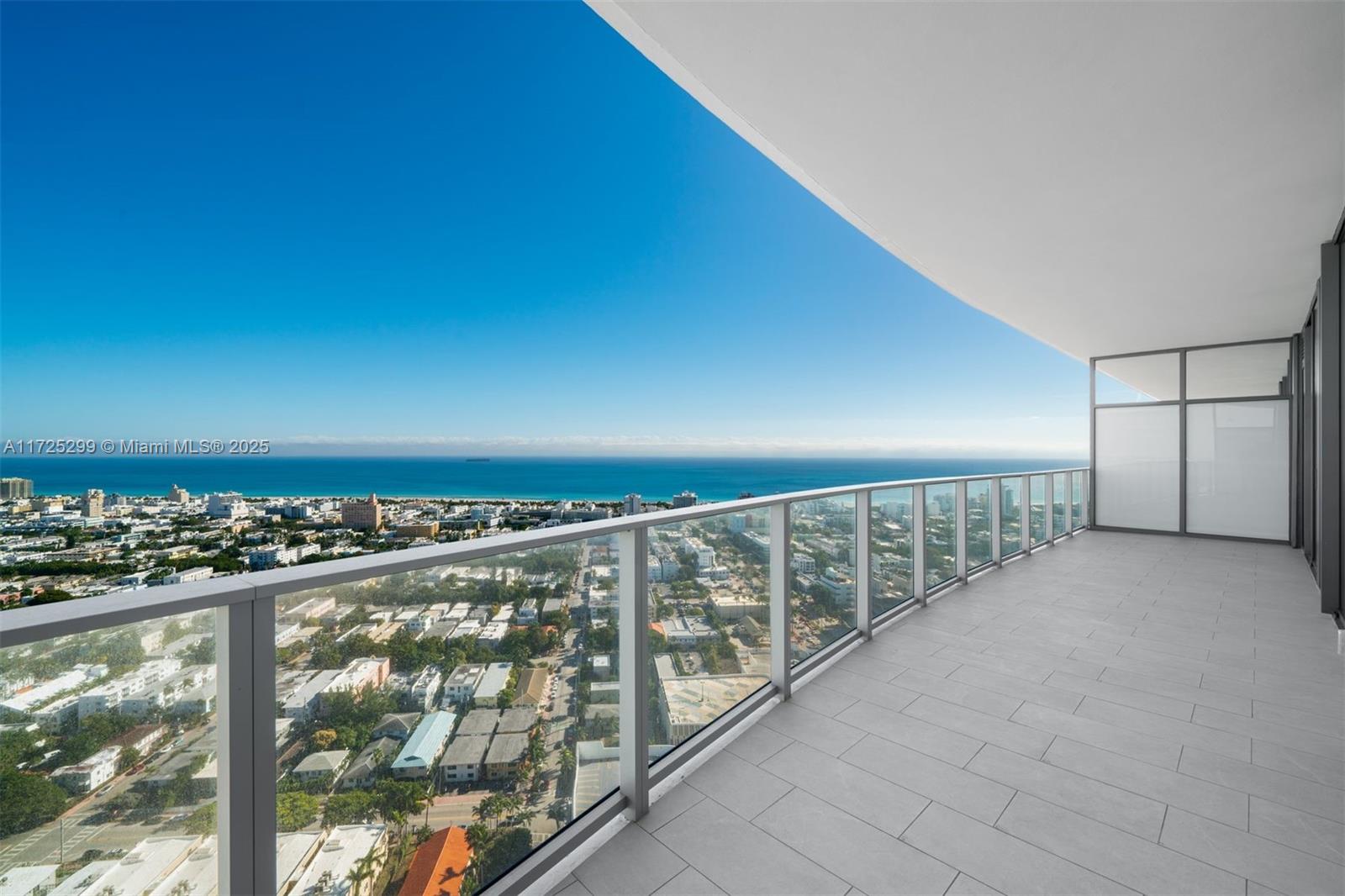 500 Alton Rd 3504, Miami Beach, Miami-Dade County, Florida - 2 Bedrooms  
3 Bathrooms - 