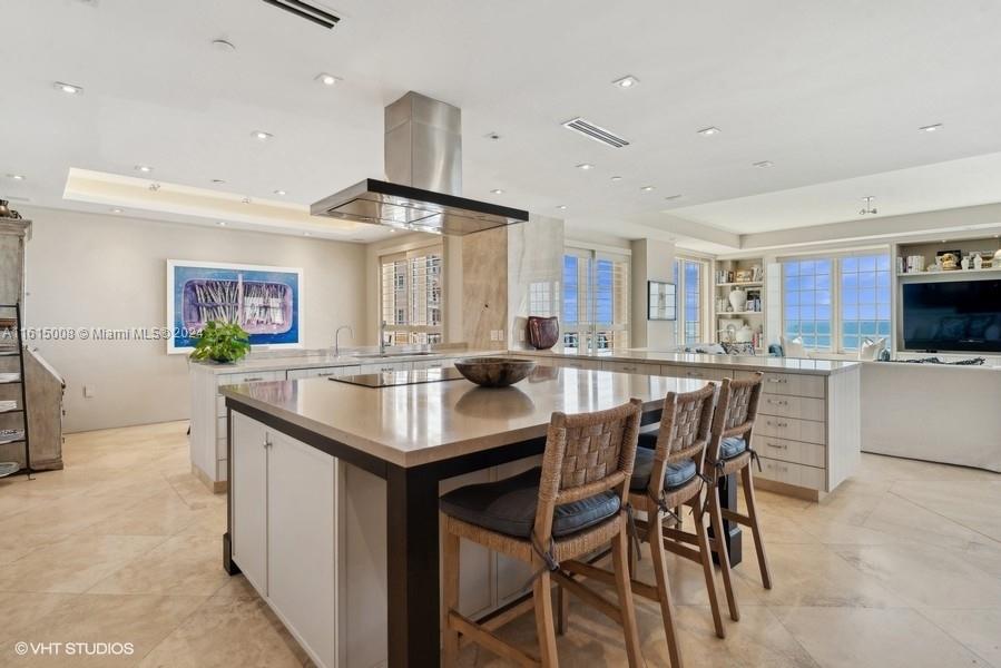 OCEANSIDE FISHER ISL COND - Residential