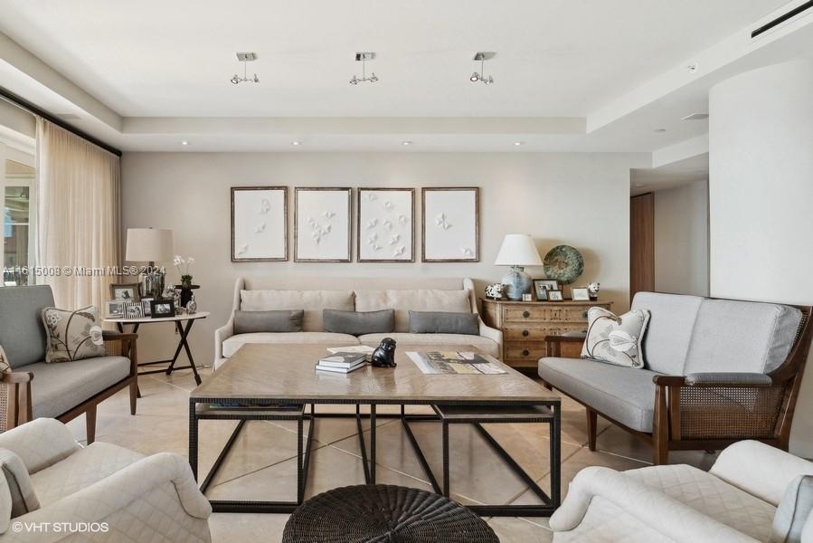 7872 Fisher Island Dr 7872