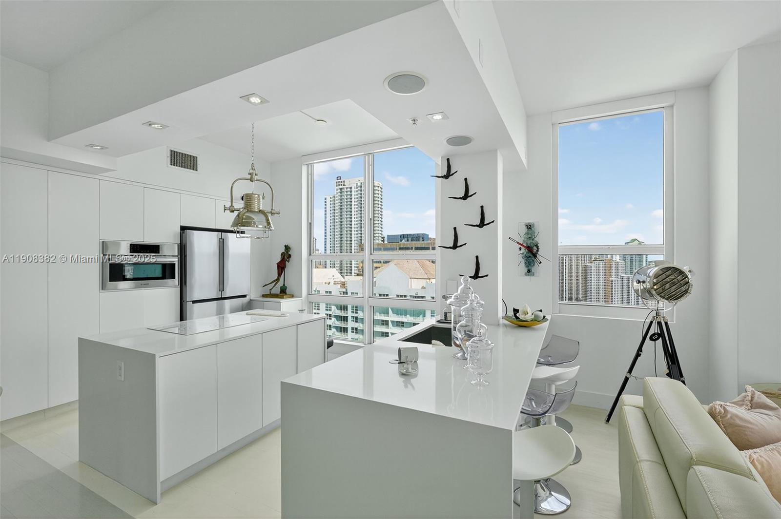 THE MARK ON BRICKELL COND - Residential Lease