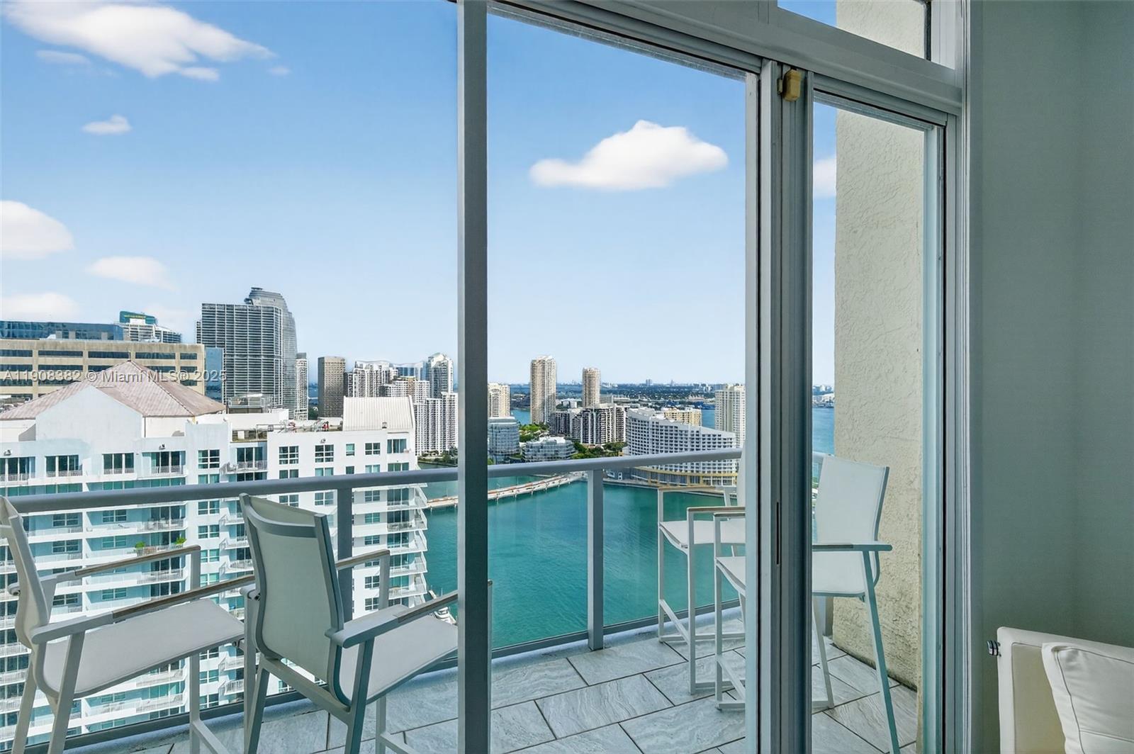 THE MARK ON BRICKELL COND - Residential Lease