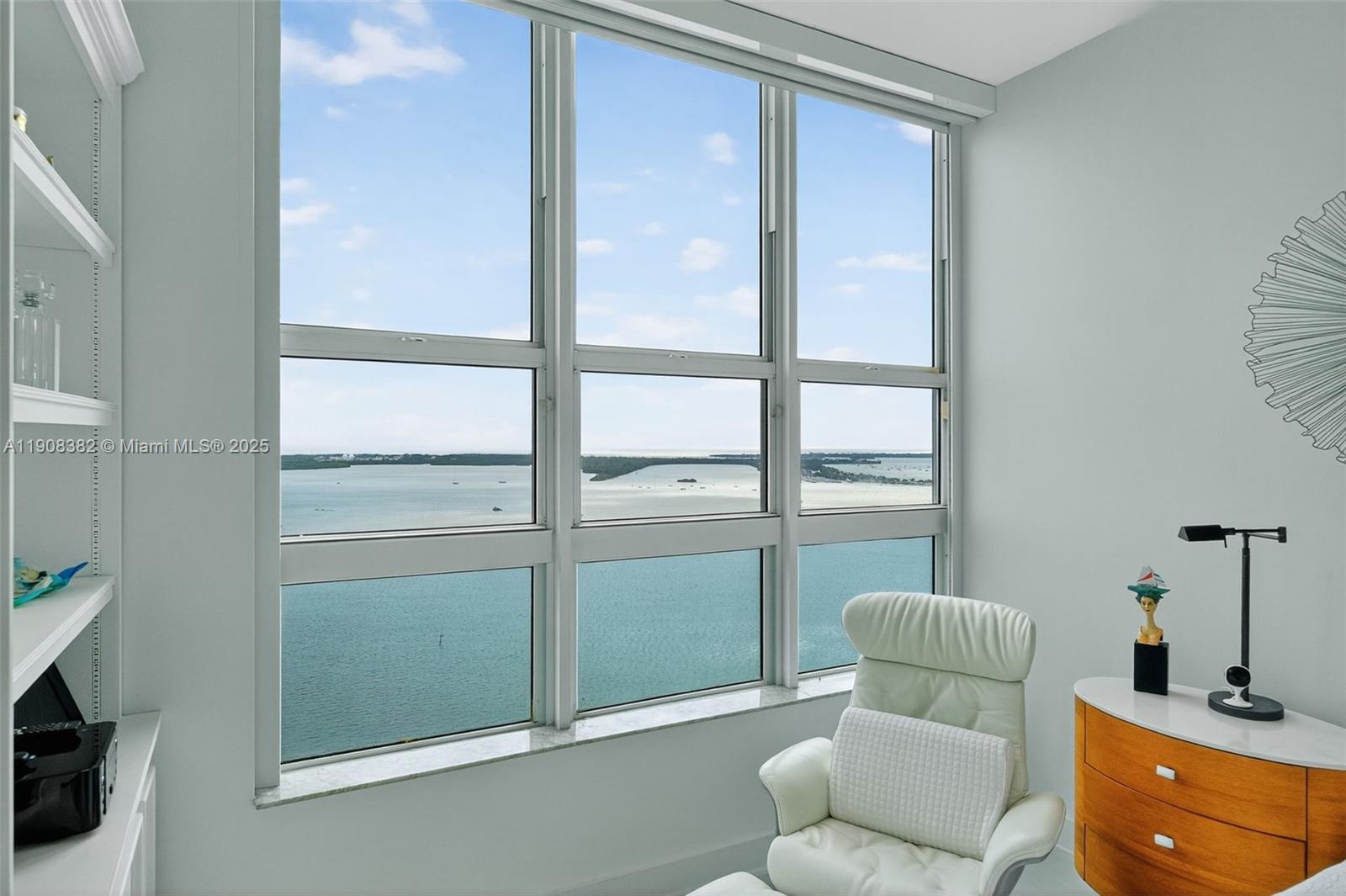 THE MARK ON BRICKELL COND - Residential Lease