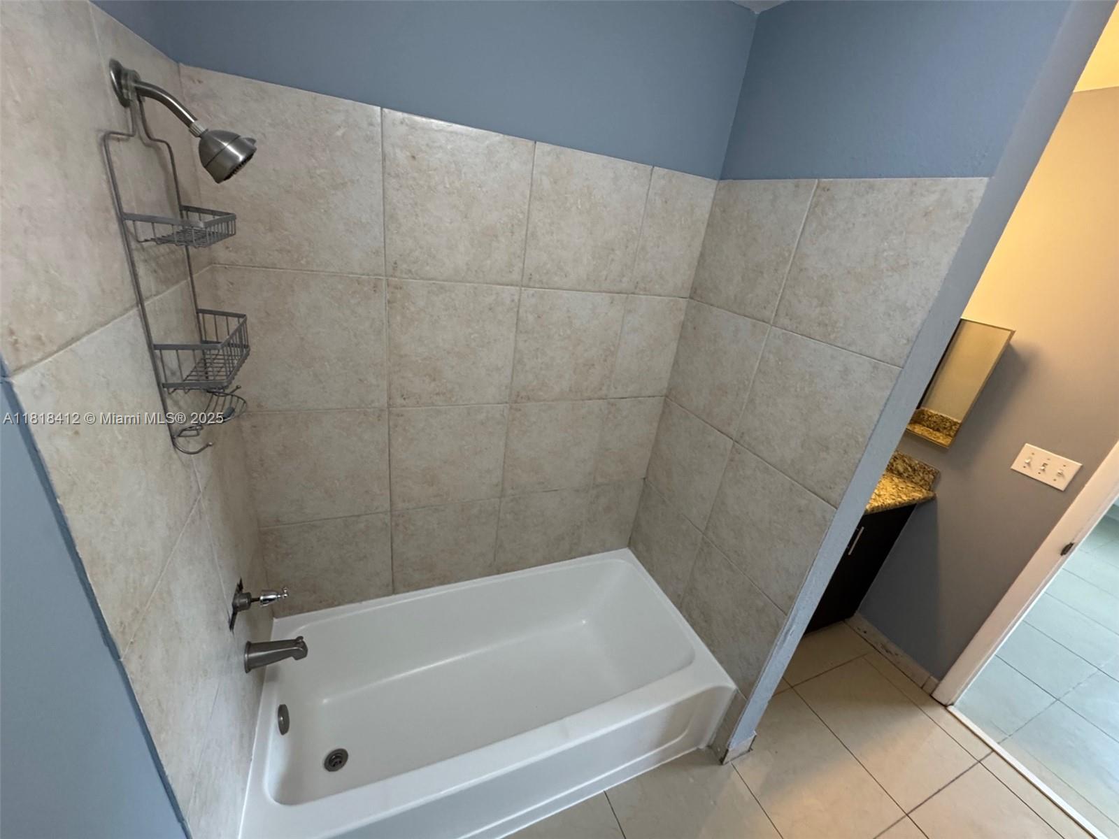 PRESERVE AT AVERY LAKES - Residential Lease