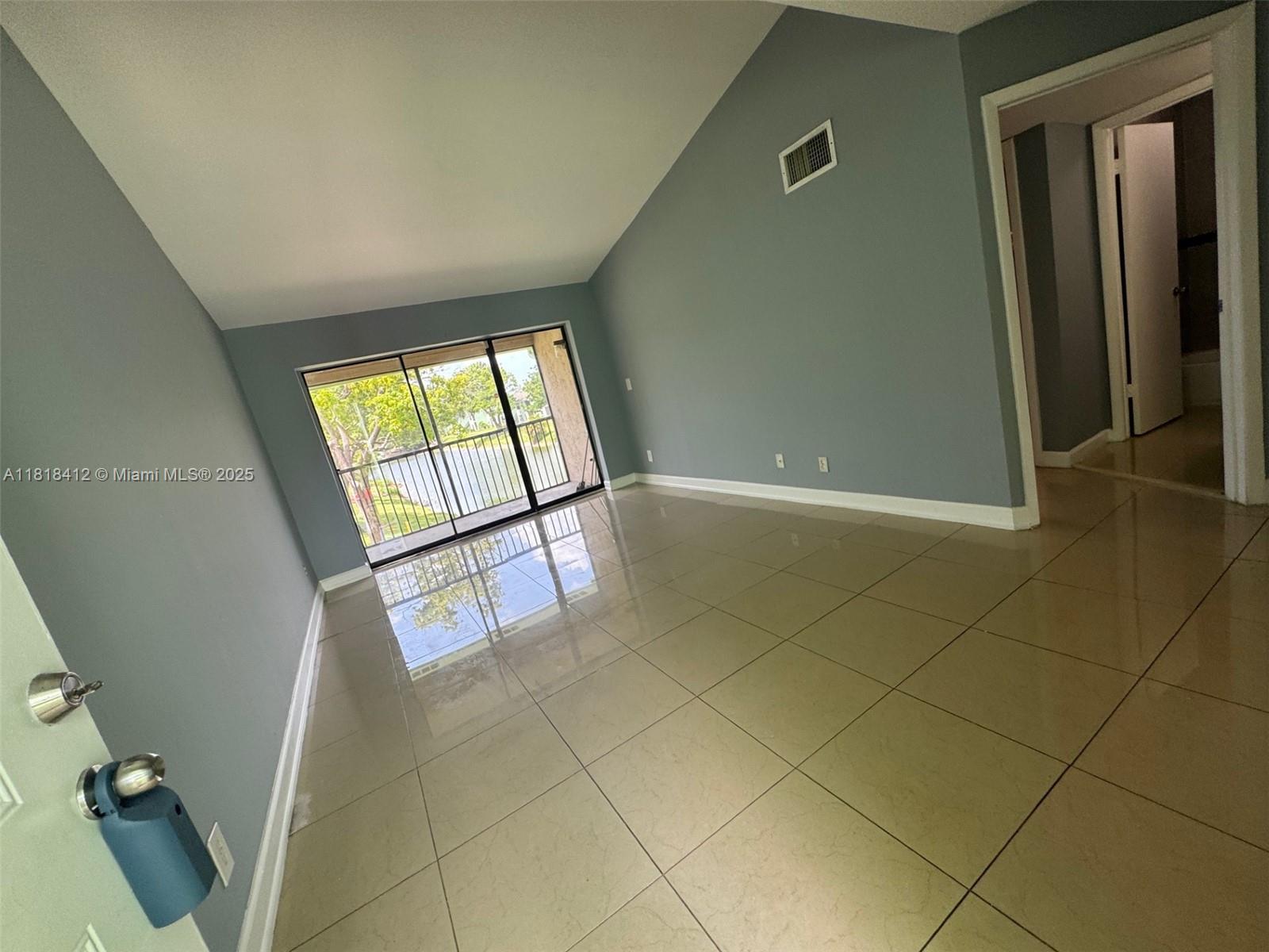 PRESERVE AT AVERY LAKES - Residential Lease