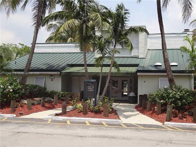 PRESERVE AT AVERY LAKES - Residential Lease