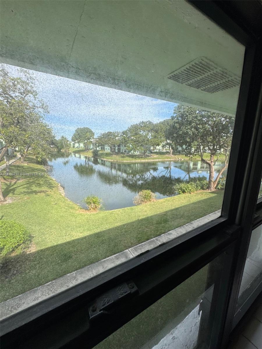 PRESERVE AT AVERY LAKES - Residential Lease