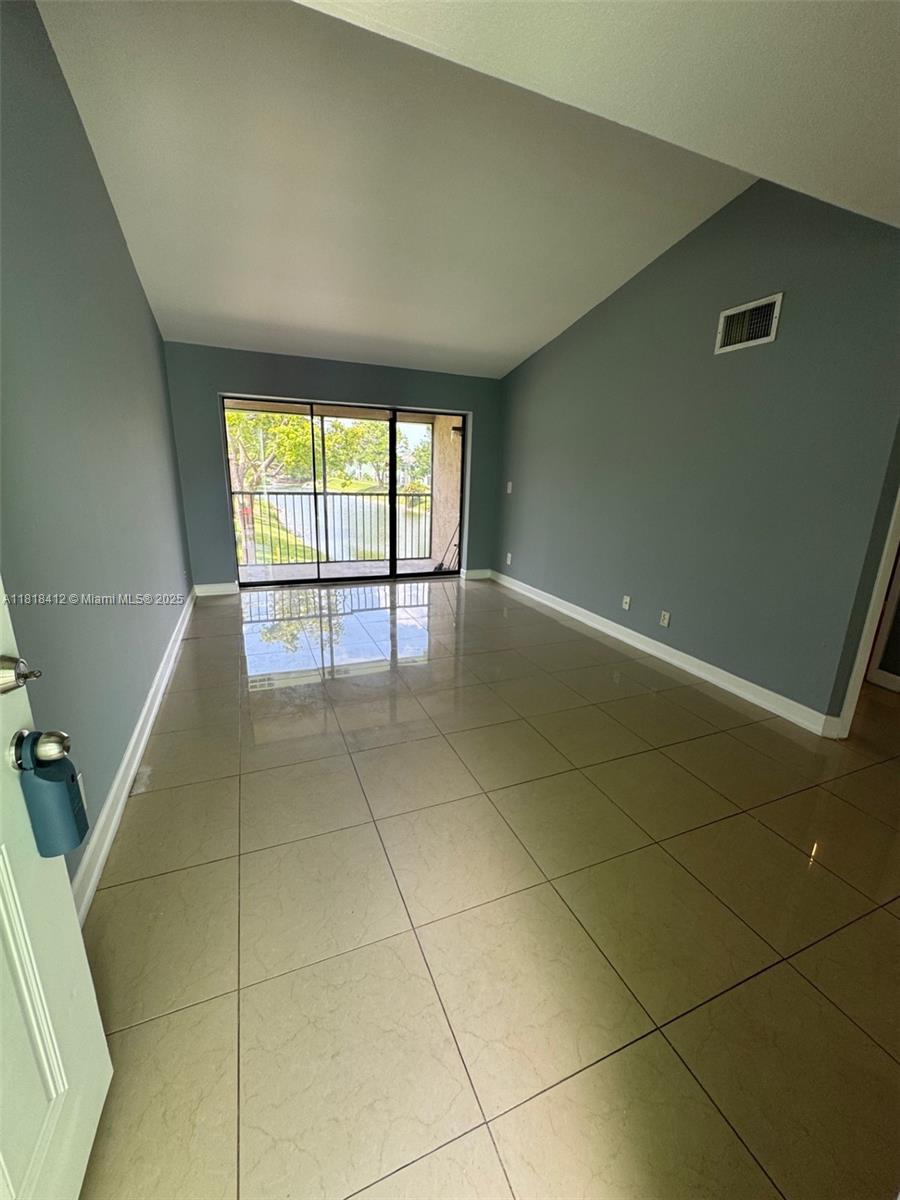 PRESERVE AT AVERY LAKES - Residential Lease