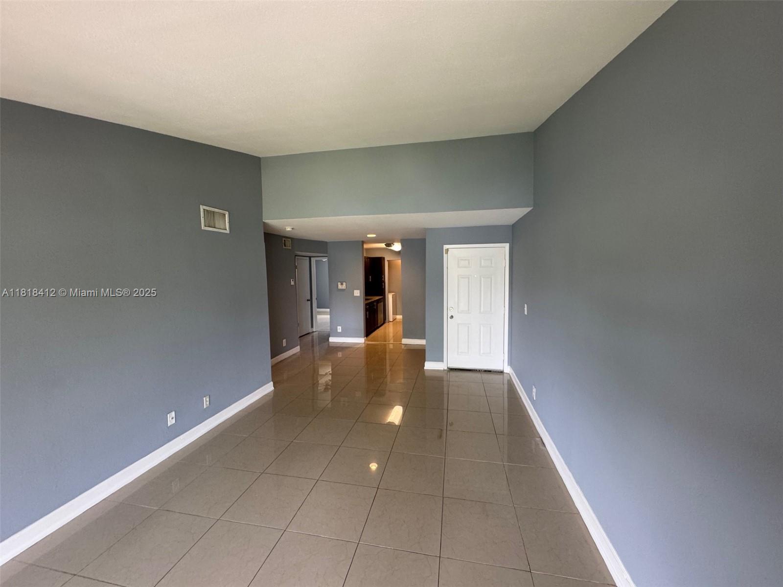 PRESERVE AT AVERY LAKES - Residential Lease