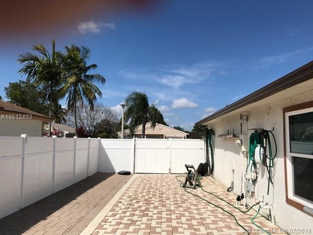 COUNTRY PARK AT BOCA RATO - Residential Lease