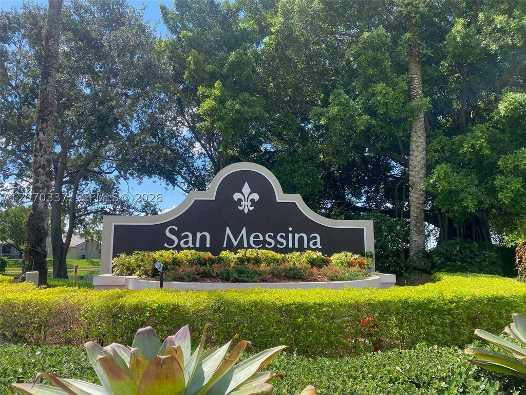 Photo of 1809 Salerno Cir, Weston, FL 33327 (MLS # A12070337)