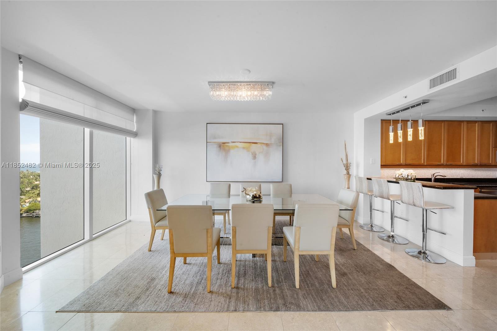 HAMPTONS SOUTH CONDO - Residential Lease