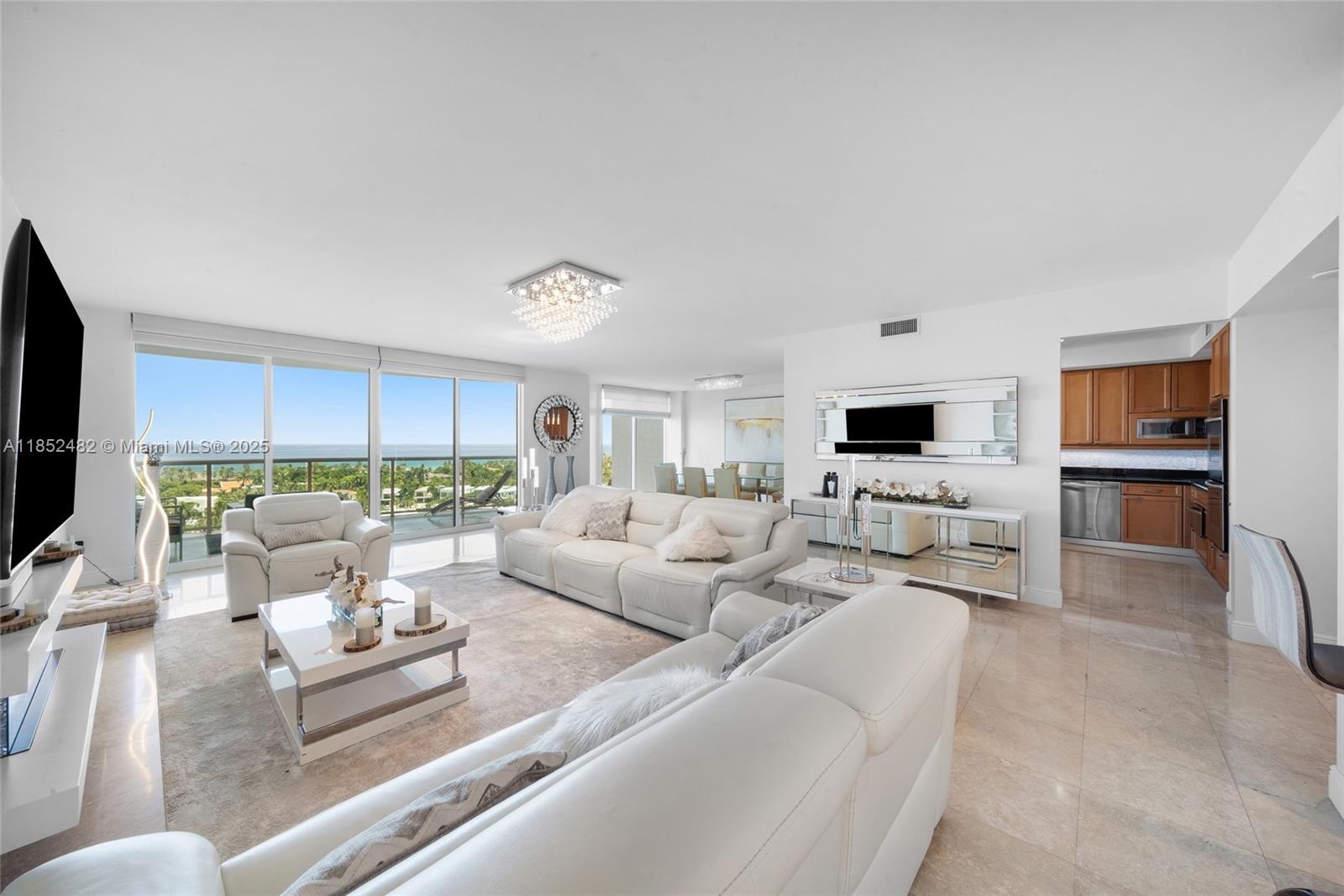 HAMPTONS SOUTH CONDO - Residential Lease