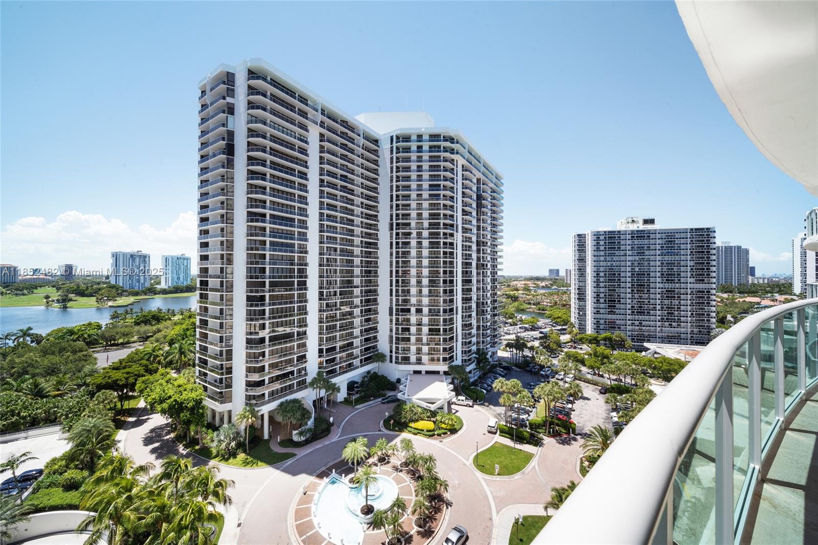 HAMPTONS SOUTH CONDO - Residential Lease