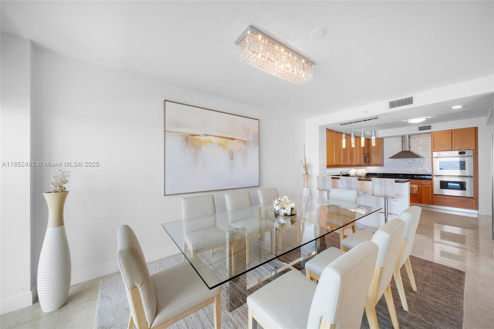 HAMPTONS SOUTH CONDO - Residential Lease