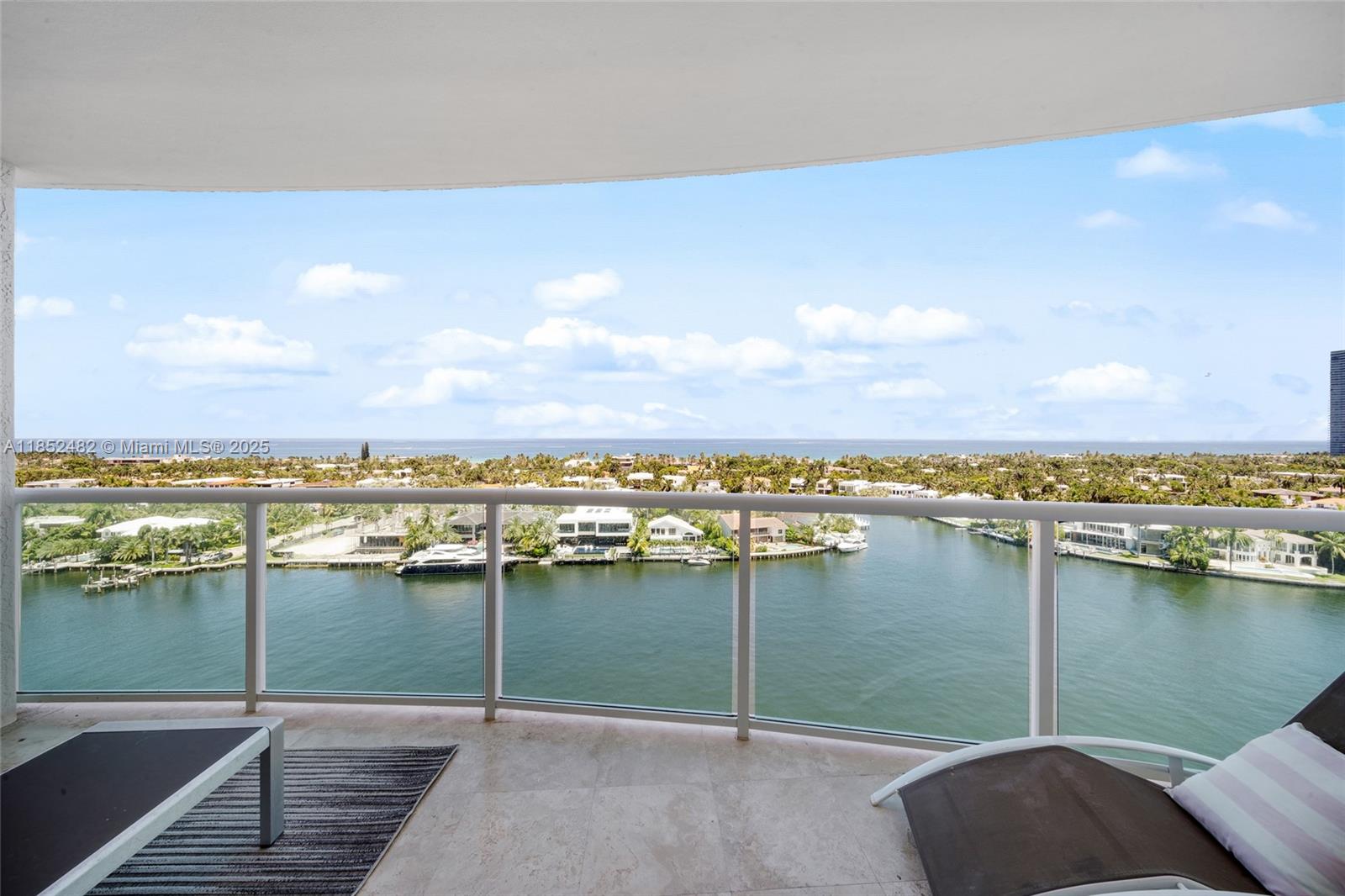 HAMPTONS SOUTH CONDO - Residential Lease