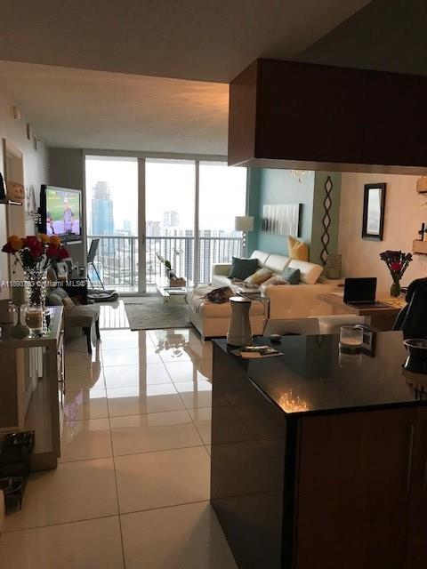 OPERA TOWER CONDO - Residential