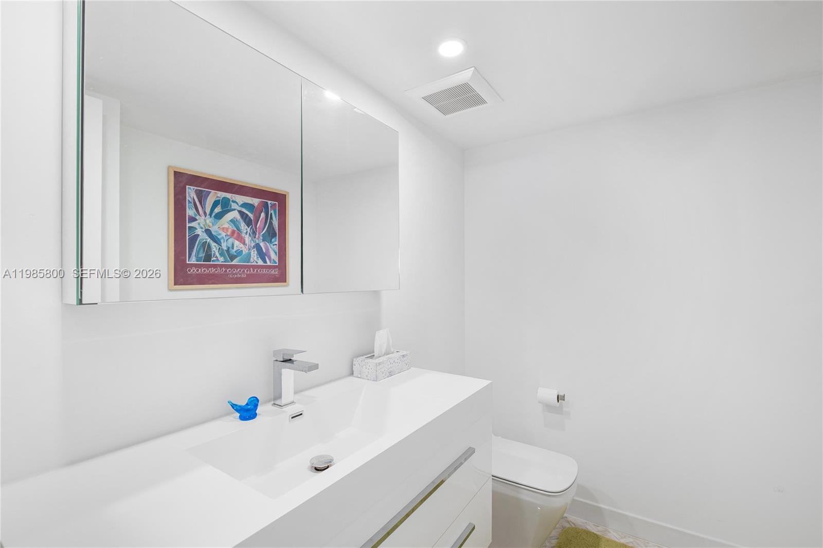 THE TOWERS OF QUAYSIDE CO - Residential